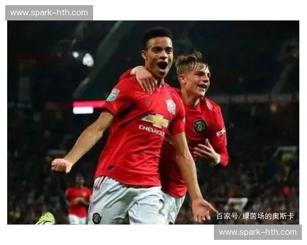 红魔与天鹅的绿茵对决:老特拉福德的荣耀与回忆 红魔与天鹅的绿茵对决:老特拉福德的荣耀与回忆